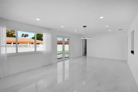 1825 NE 197th Terrace Miami FL 33179
