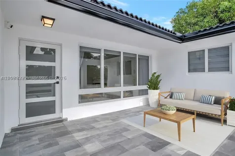 1825 NE 197th Terrace Miami FL 33179