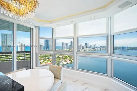 19101 NE 36th Court Aventura FL 33180