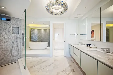 19101 NE 36th Court Aventura FL 33180