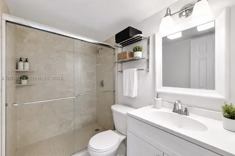 1020 Meridian Avenue Miami Beach FL 33139