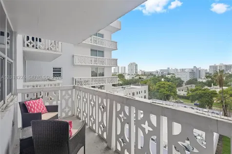 1020 Meridian Avenue Miami Beach FL 33139