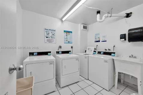 1020 Meridian Avenue Miami Beach FL 33139