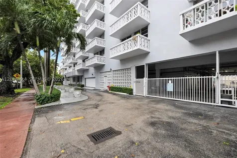 1020 Meridian Avenue Miami Beach FL 33139