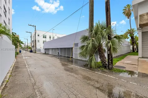 1020 Meridian Avenue Miami Beach FL 33139
