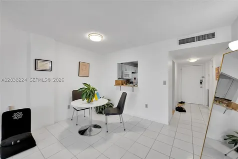 1020 Meridian Avenue Miami Beach FL 33139