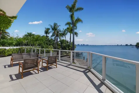6500 N Bay Road Miami Beach FL 33141