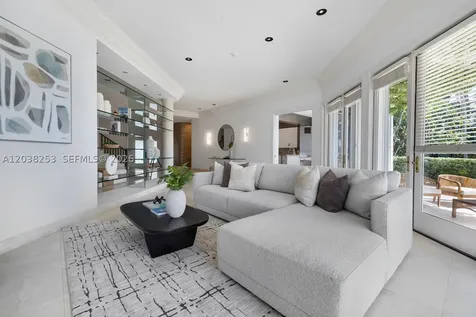 6500 N Bay Road Miami Beach FL 33141