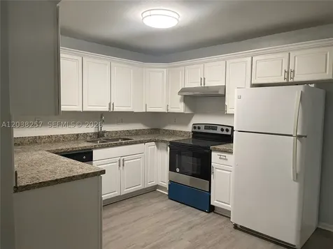 4102 NW 79th Avenue Coral Springs FL 33065
