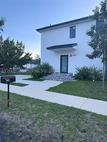 6280 NW 22nd Court Miami FL 33147