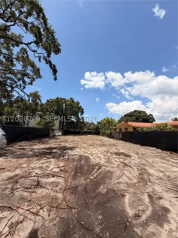 2544 SW 17th Street Miami FL 33145