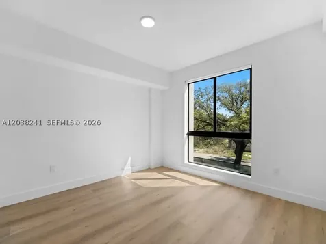 2479 NE 192nd Street Miami FL 33180
