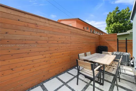 329 SW 15th Avenue Miami FL 33135