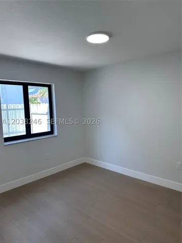 Miami FL 33187