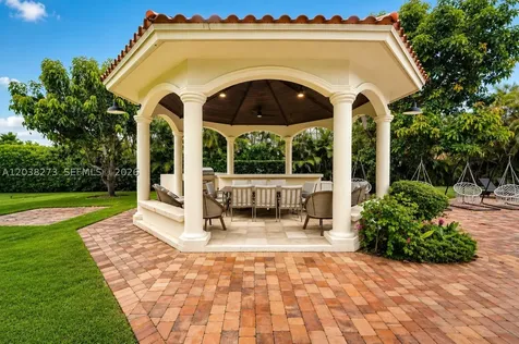 11111 SW 77th Avenue Pinecrest FL 33156