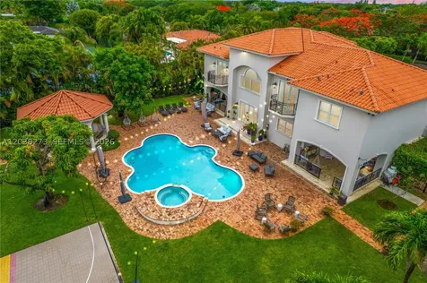 11111 SW 77th Avenue Pinecrest FL 33156