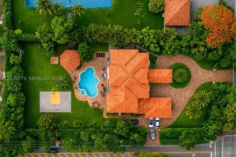 11111 SW 77th Avenue Pinecrest FL 33156