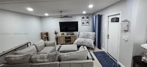 7907 NW 73rd Avenue Tamarac FL 33321