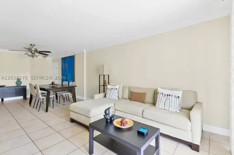 1605 Bay Road Miami Beach FL 33139