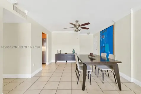 1605 Bay Road Miami Beach FL 33139