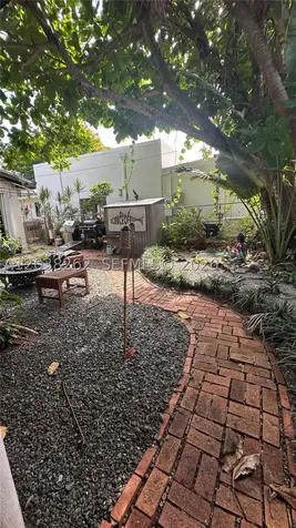 5804 SW 35th Street Miami FL 33155