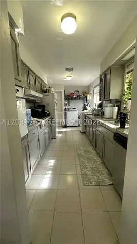 5804 SW 35th Street Miami FL 33155