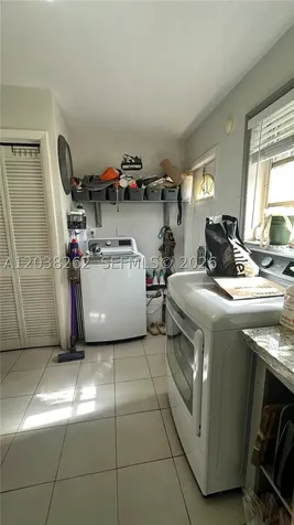 5804 SW 35th Street Miami FL 33155