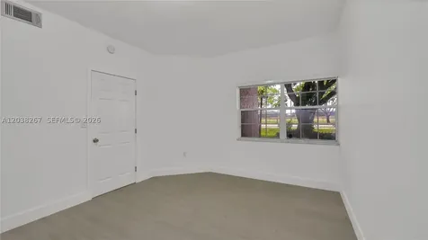 2421 NW 96th Terrace Pembroke Pines FL 33024