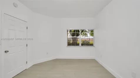 2421 NW 96th Terrace Pembroke Pines FL 33024