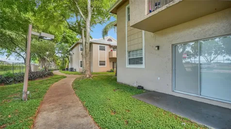 2421 NW 96th Terrace Pembroke Pines FL 33024