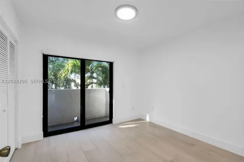 5750 Turin Street Coral Gables FL 33146