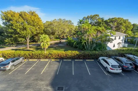 5750 Turin Street Coral Gables FL 33146