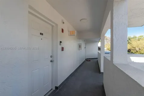 5750 Turin Street Coral Gables FL 33146
