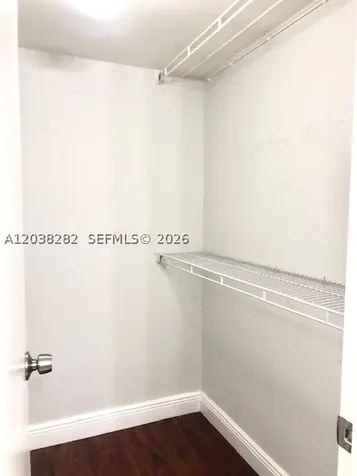482 NW 165th St Road Miami FL 33169