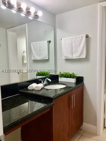 482 NW 165th St Road Miami FL 33169