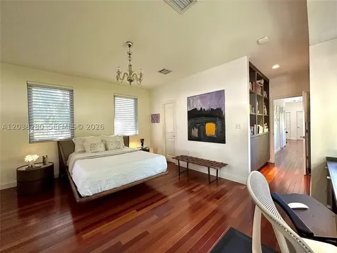 455 Amalfi Avenue Coral Gables FL 33146