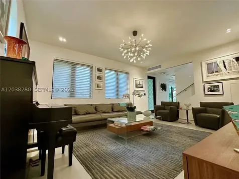455 Amalfi Avenue Coral Gables FL 33146