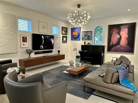 455 Amalfi Avenue Coral Gables FL 33146
