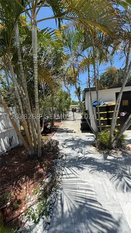 4161 NE 17th Avenue Pompano Beach FL 33064