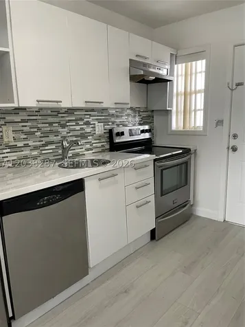 1450 NE 170th Street North Miami Beach FL 33162
