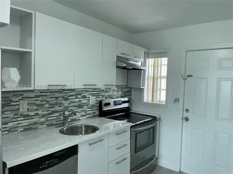 1450 NE 170th Street North Miami Beach FL 33162