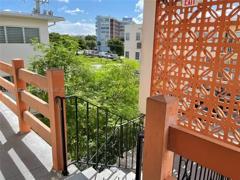 1450 NE 170th Street North Miami Beach FL 33162