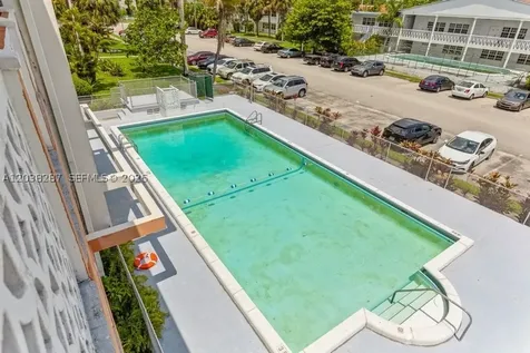 1450 NE 170th Street North Miami Beach FL 33162