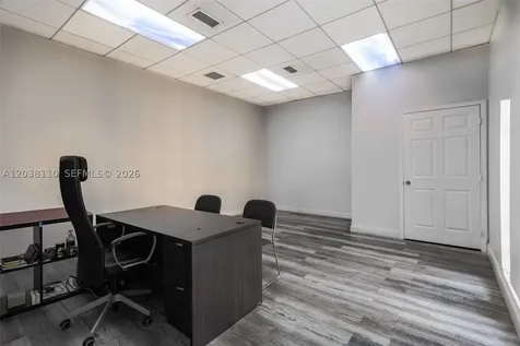 3337 NW 74th Avenue Miami FL 33122