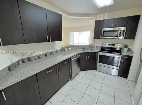 3417 NW 44th Street Oakland Park FL 33309