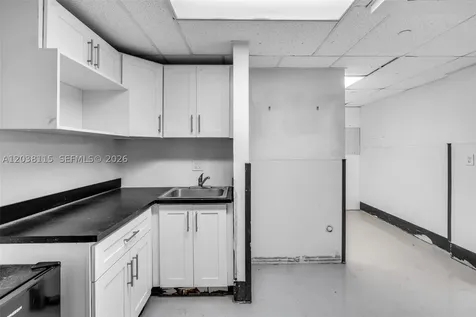 721 Collins Avenue Miami Beach FL 33139