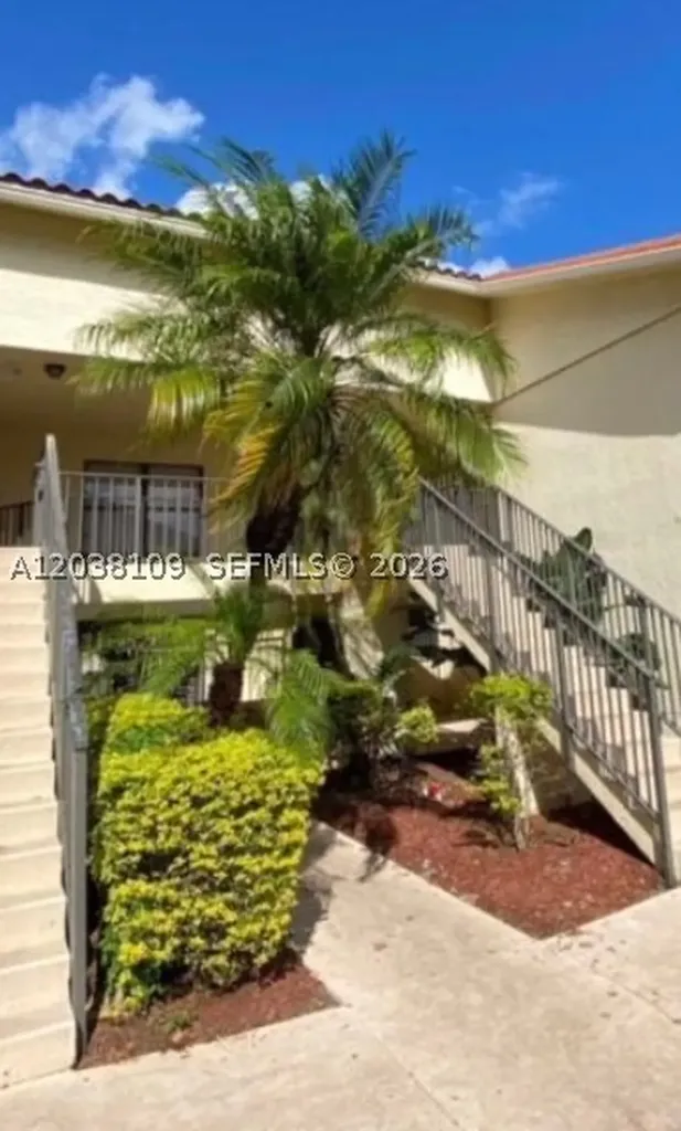 1442 Lake Crystal Drive West Palm Beach FL 33411