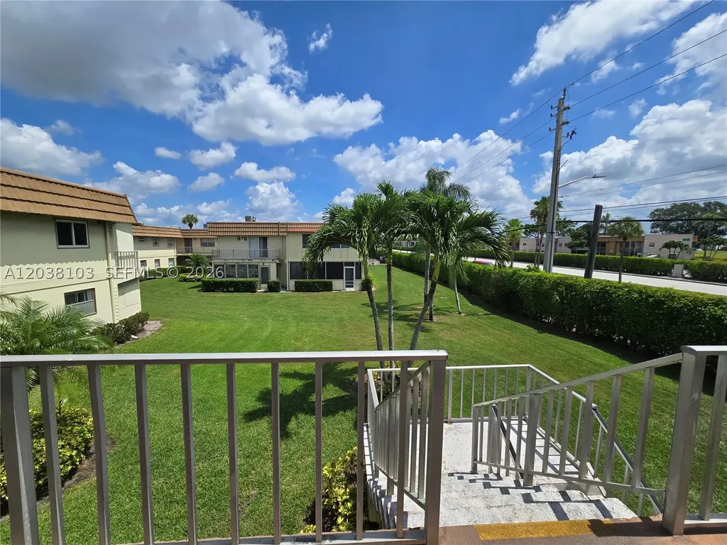 121 Saxony C Delray Beach FL 33446