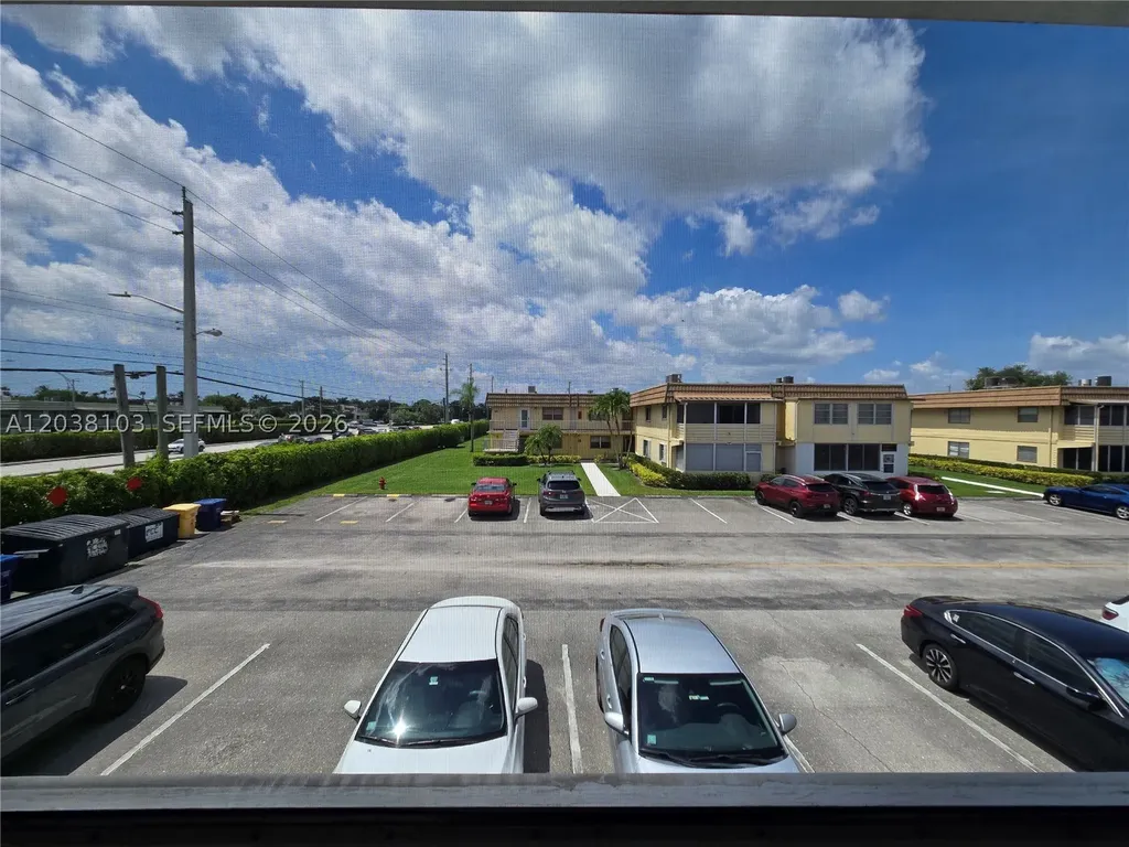 121 Saxony C Delray Beach FL 33446