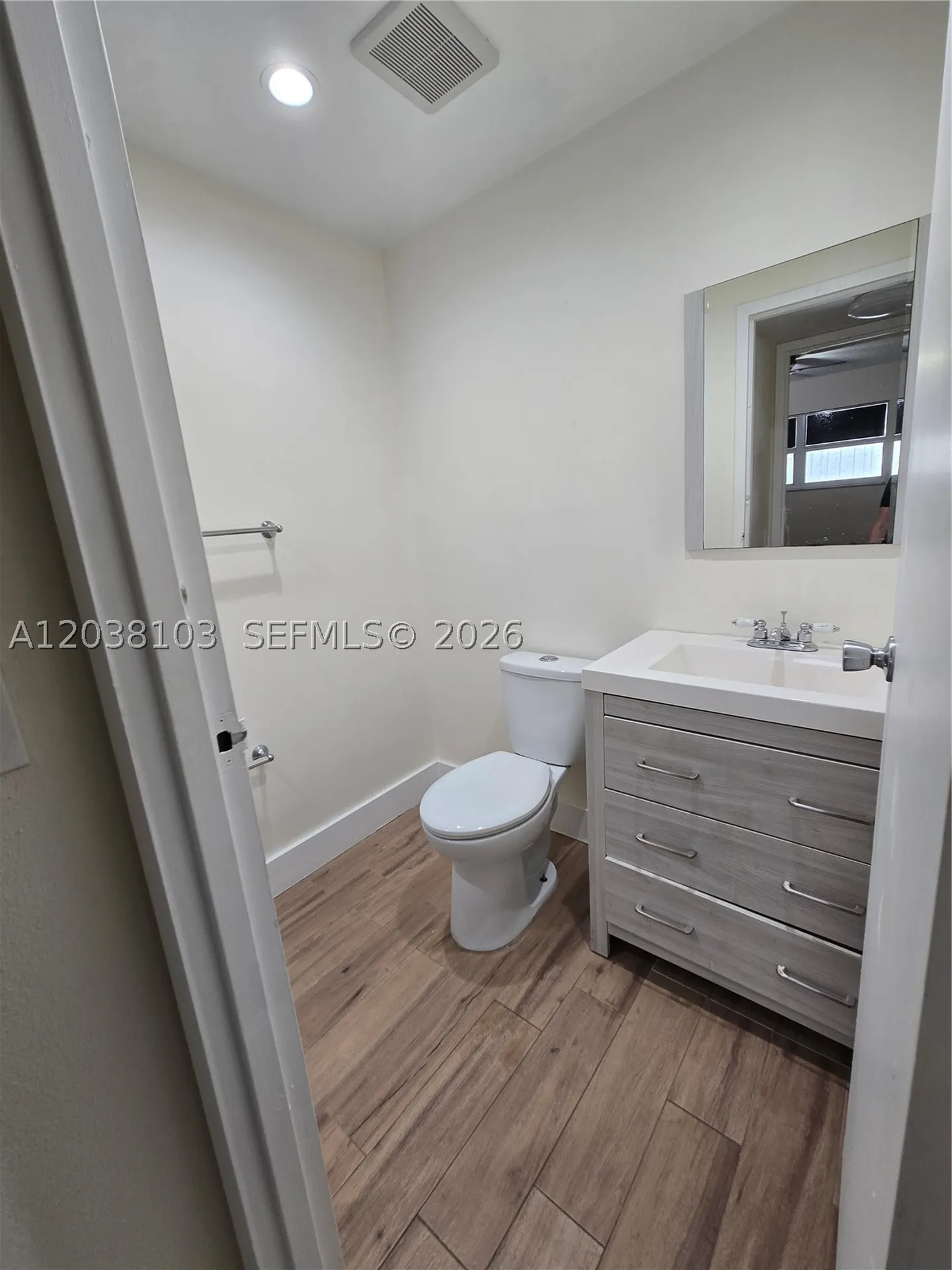 121 Saxony C Delray Beach FL 33446